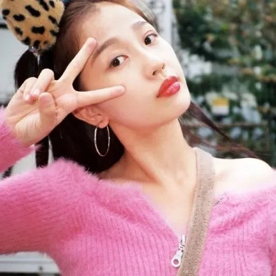 她行走于黑暗中剧情